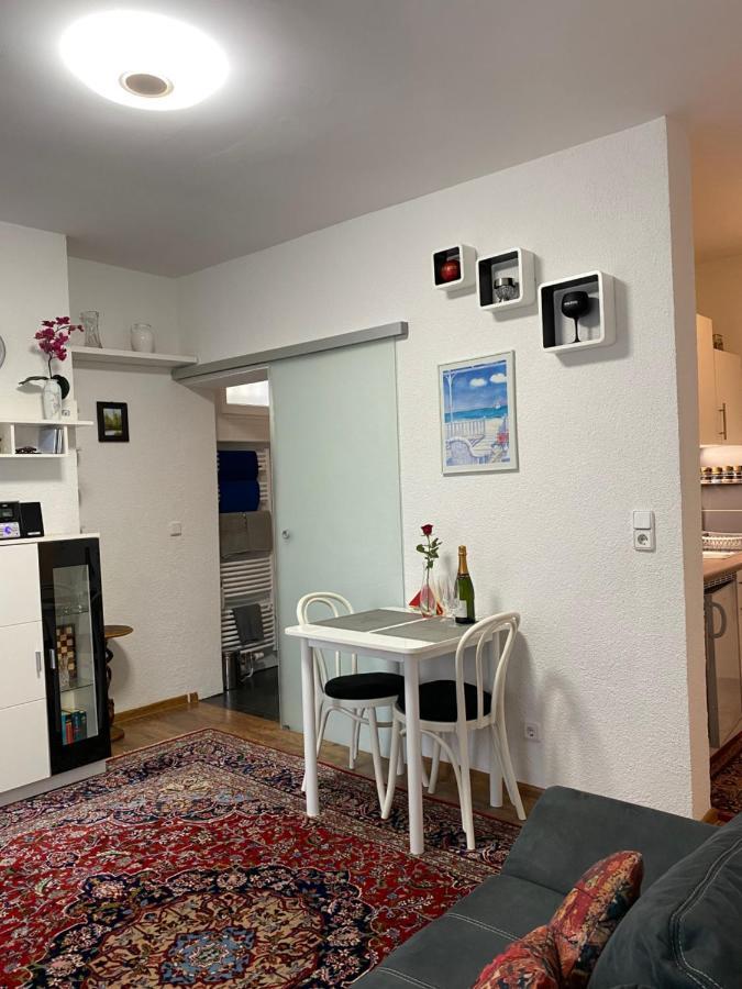 Modernes Studio Apartment Baden-Baden Bagian luar foto