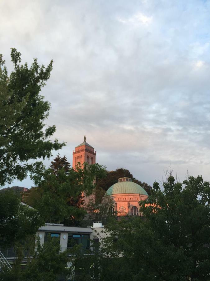 Modernes Studio Baden-Baden Bagian luar foto