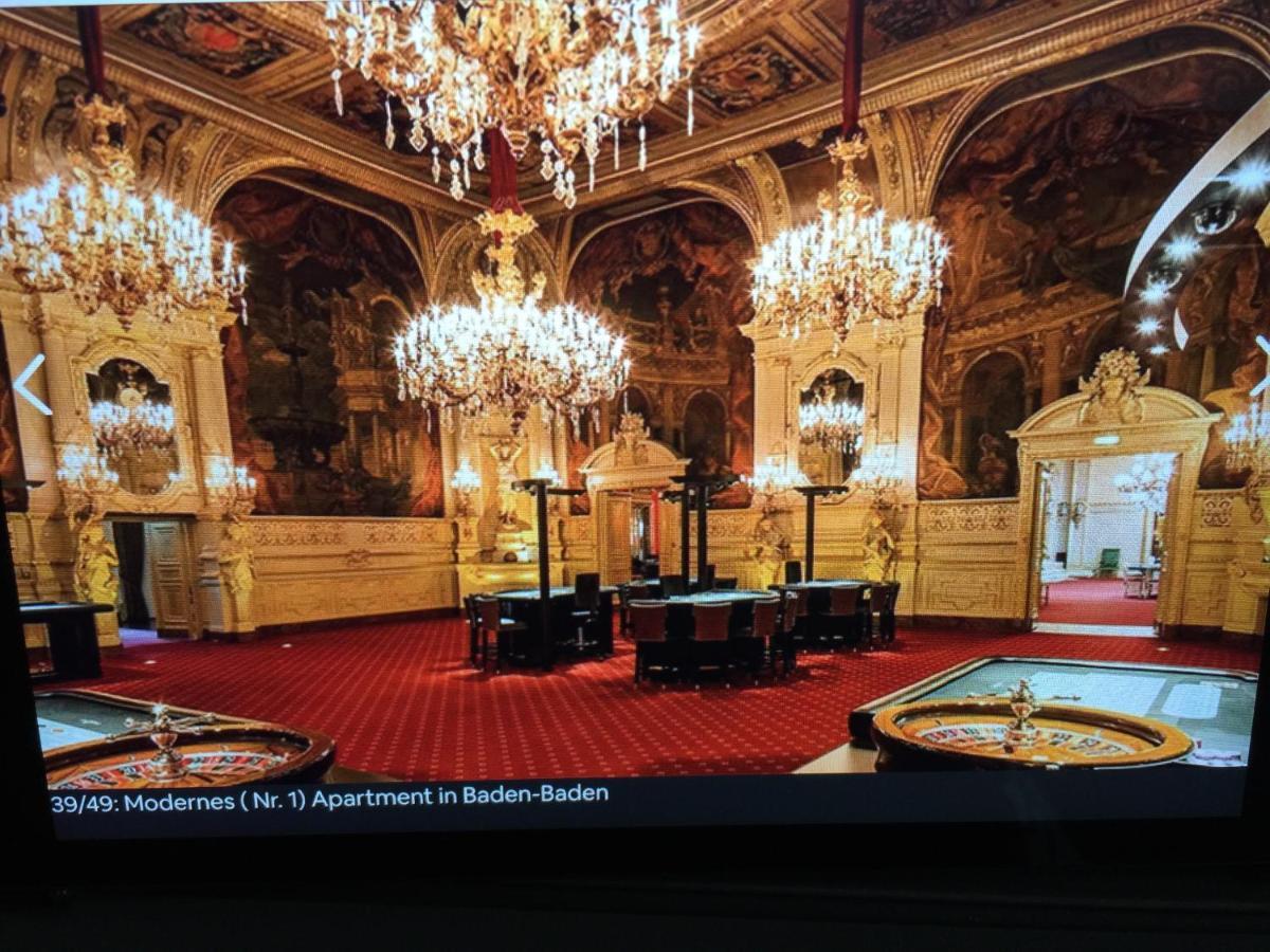 Modernes Studio Baden-Baden Bagian luar foto