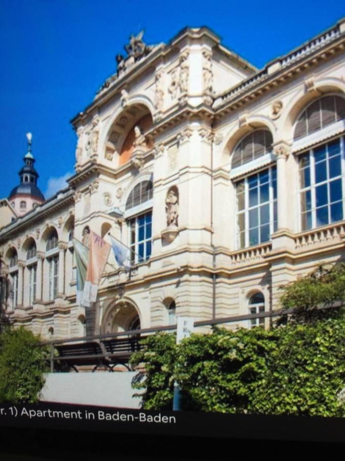Modernes Studio Baden-Baden Bagian luar foto